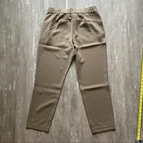 Lululemon On The Fly 7/8 Pant Woven - Frontier - Picture 2 of 5